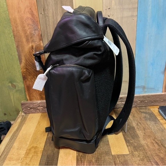 Coach Ranger Backpack β Sleek, Street-Ready & Brand New!
πΌβ¨ Retail $595β - Picture 5 of 6